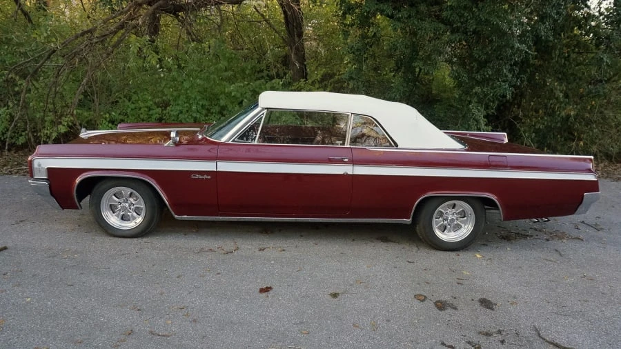 1963 Oldsmobile Starfire - Image 2 of 12
