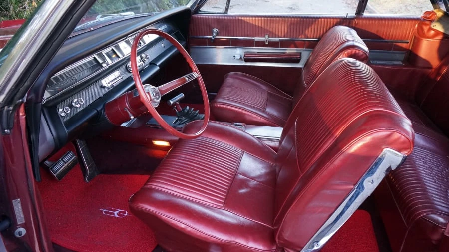 1963 Oldsmobile Starfire - Image 4 of 12