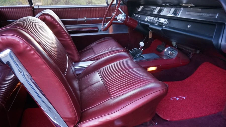 1963 Oldsmobile Starfire - Image 5 of 12