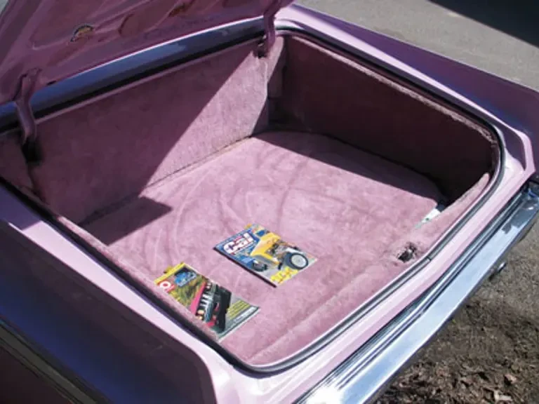 1963 Oldsmobile Starfire - Image 4 of 7