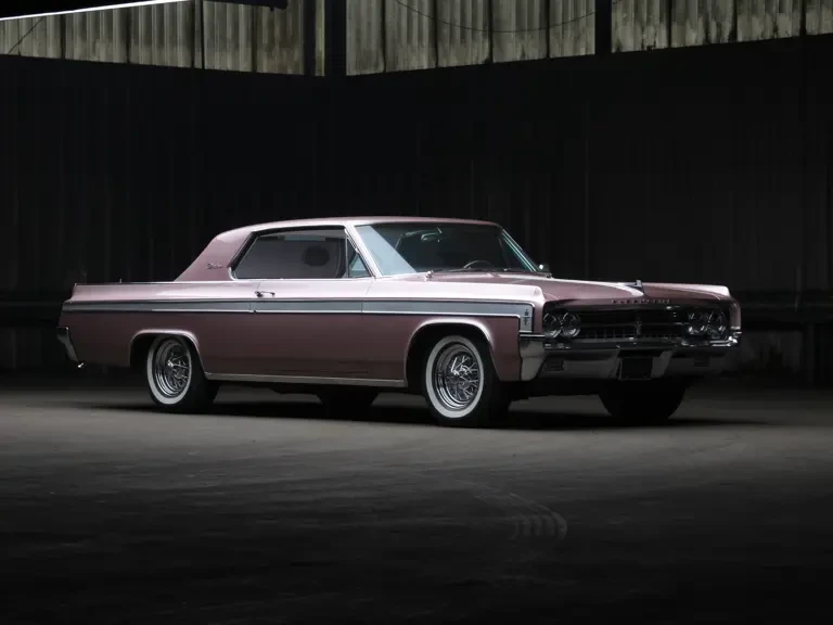 1963 Oldsmobile Starfire - Image 2 of 2
