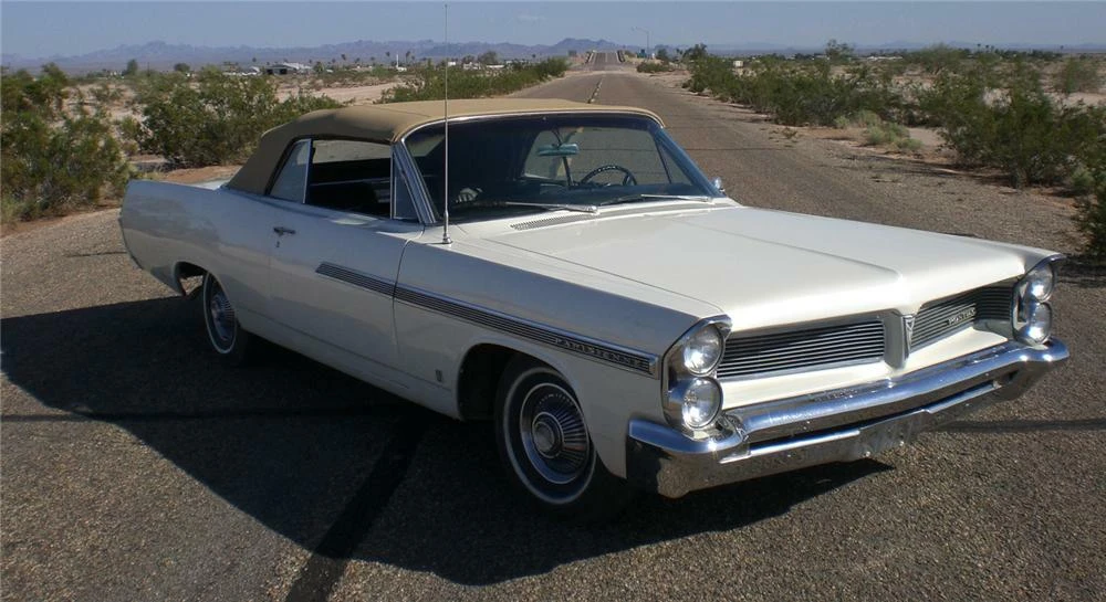 1963 Pontiac Parisienne - Image 2 of 5