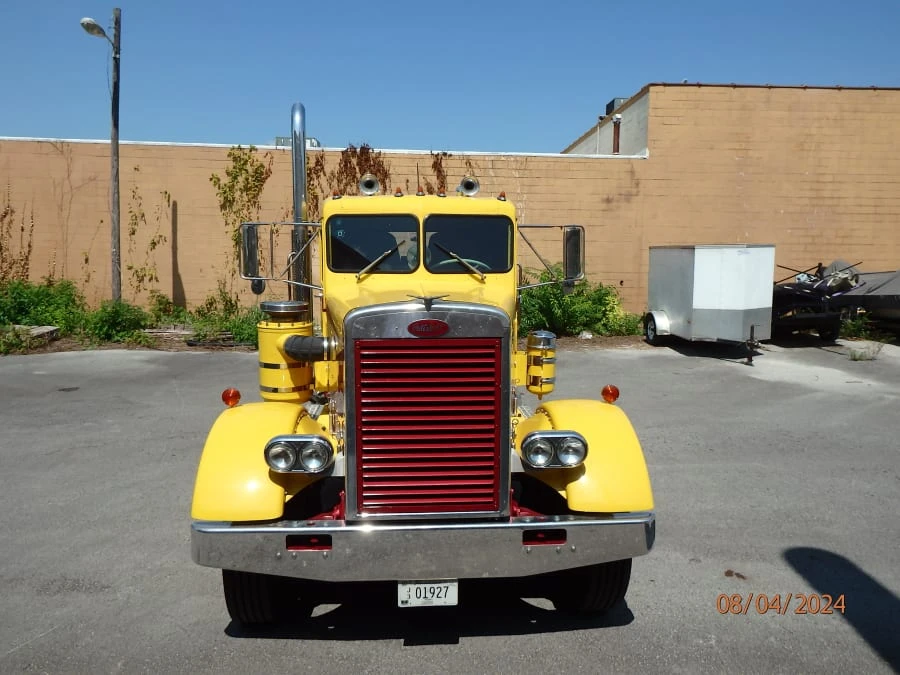 1963 Peterbilt - Image 8 of 31