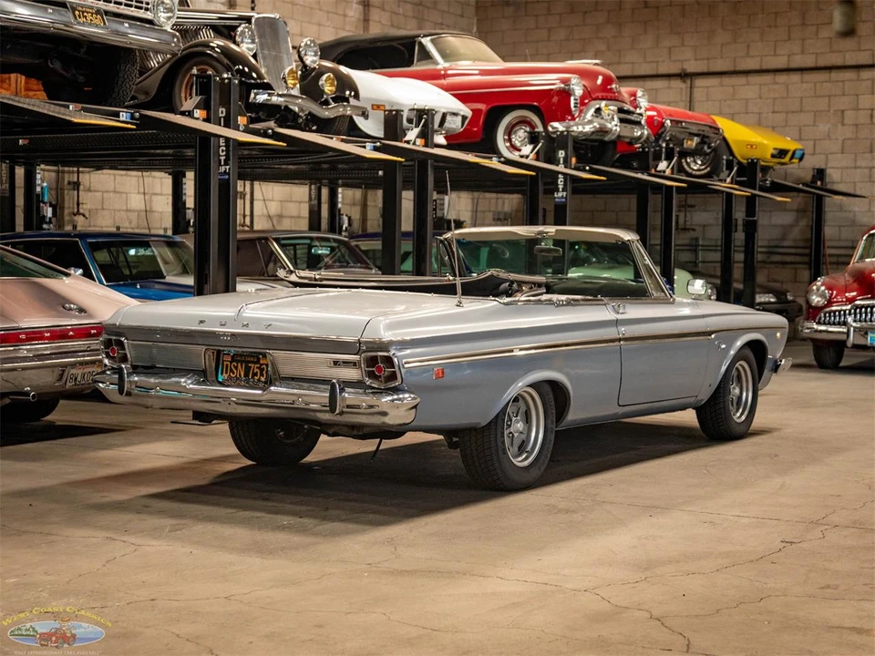 1963 Plymouth - Image 24 of 31