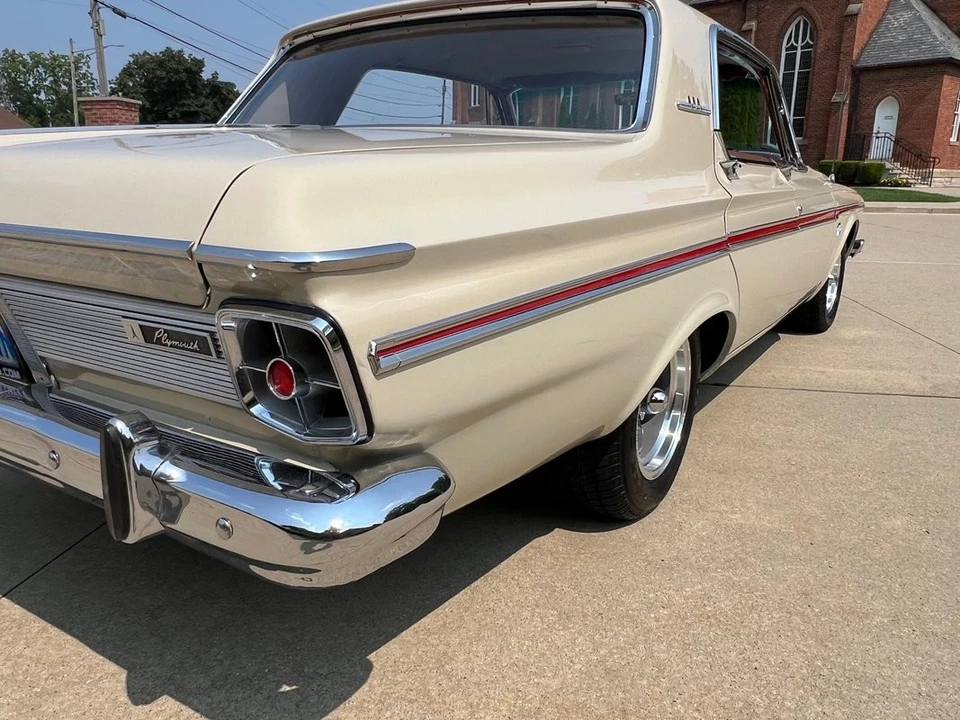 1963 Plymouth Fury - Image 21 of 31