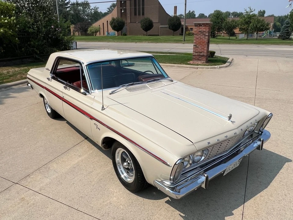 1963 Plymouth Fury - Image 10 of 31