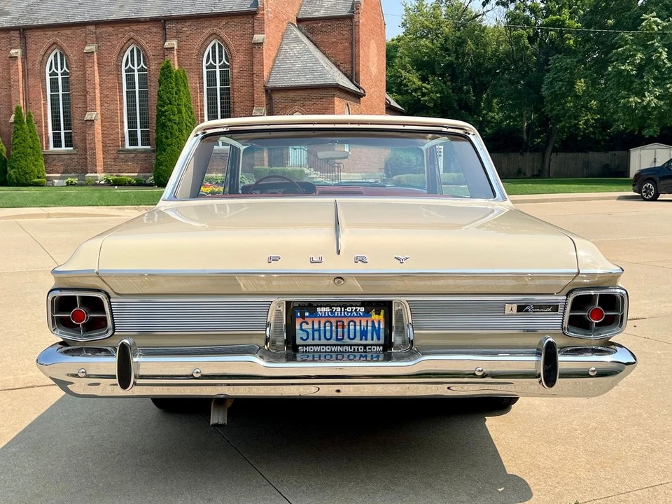 1963 Plymouth Fury - Image 6 of 31