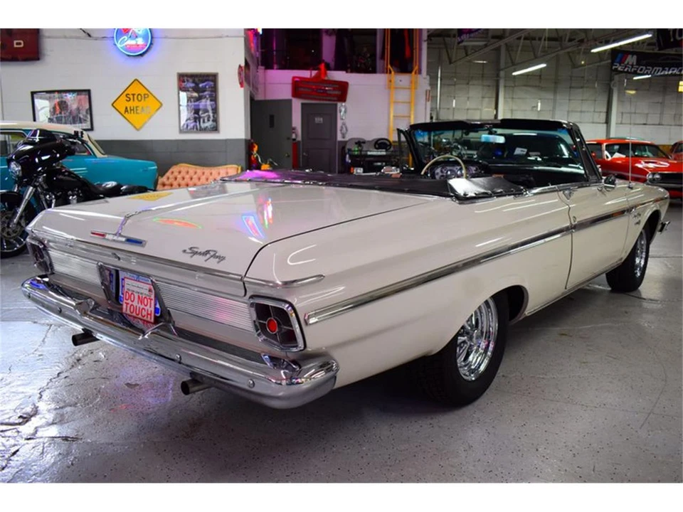 1963 Plymouth Fury - Image 9 of 31