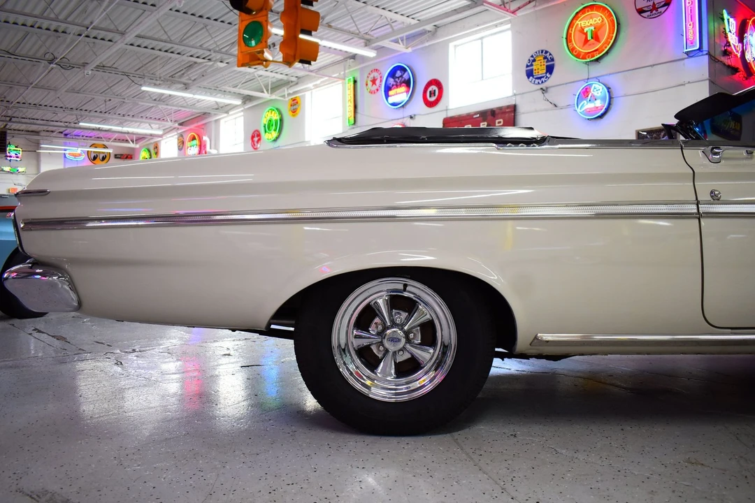 1963 Plymouth Fury - Image 7 of 20