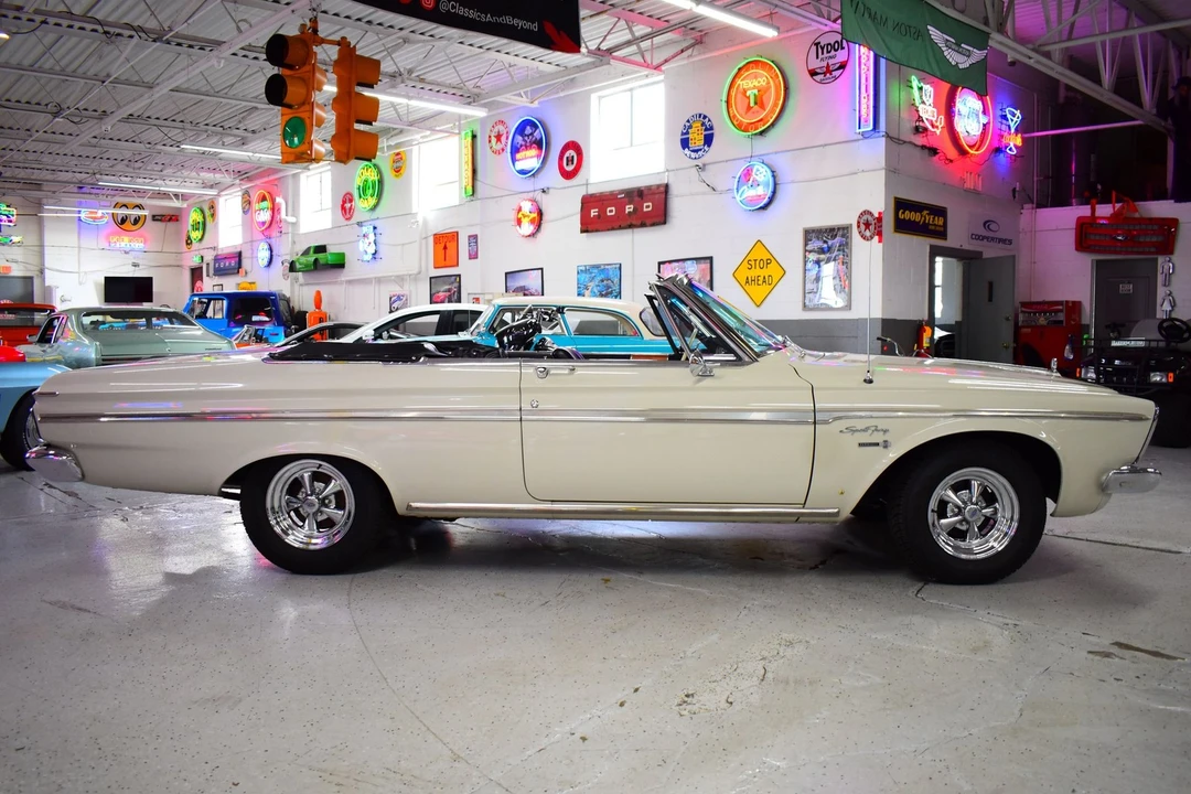 1963 Plymouth Fury - Image 4 of 20