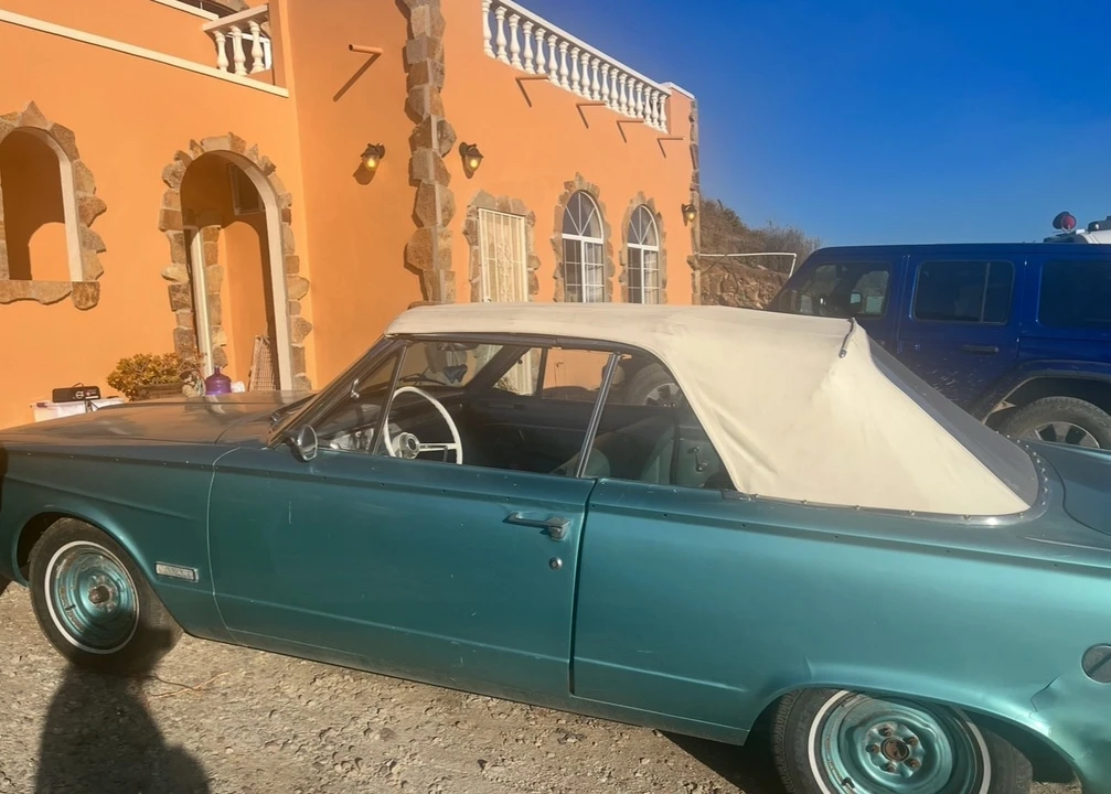 1963 Plymouth Valiant - Image 4 of 10