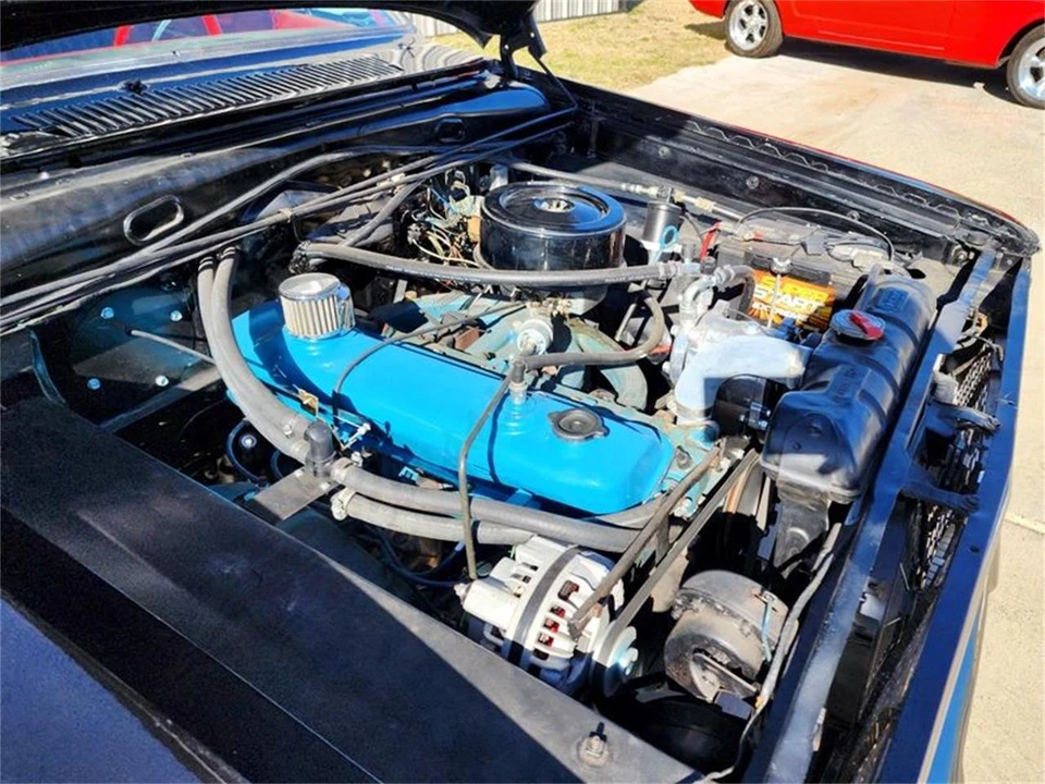 1963 Plymouth Valiant - Image 9 of 12
