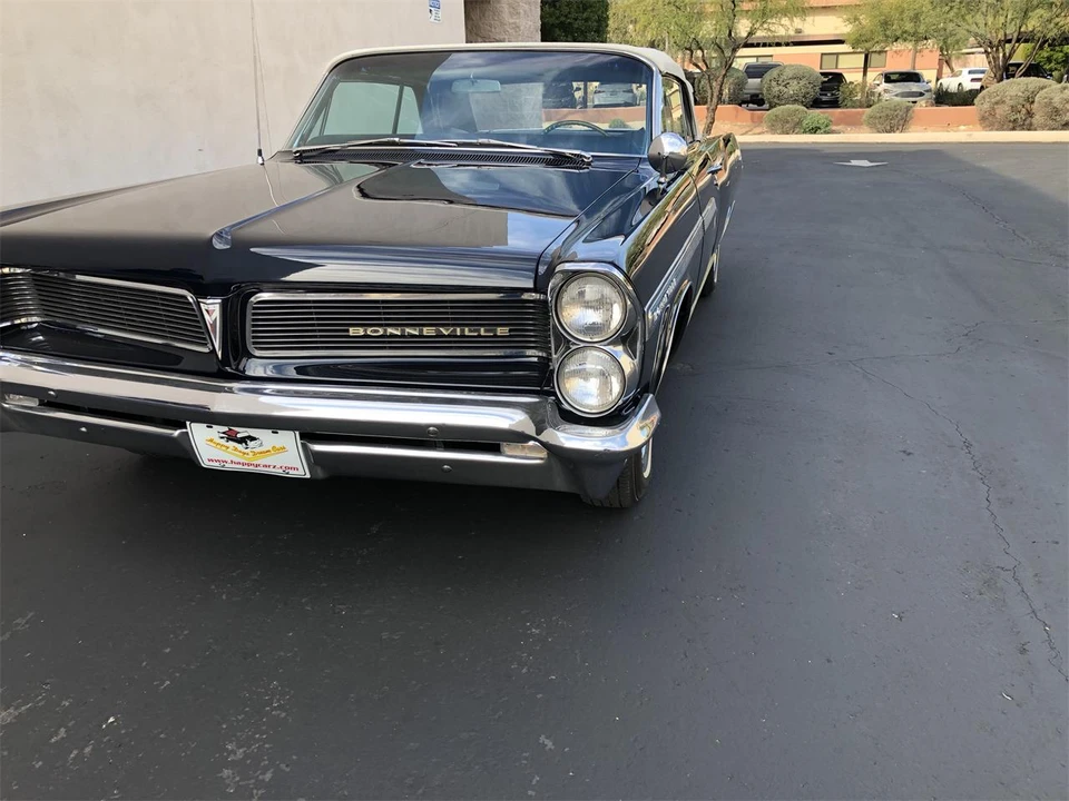 1963 Pontiac Bonneville 2nd Gen - Image 17 of 31