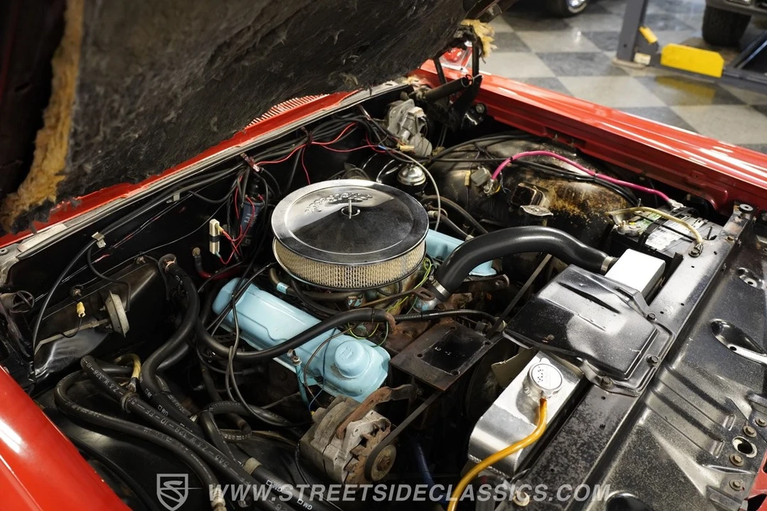 1963 Pontiac Bonneville 2nd Gen - Image 28 of 31