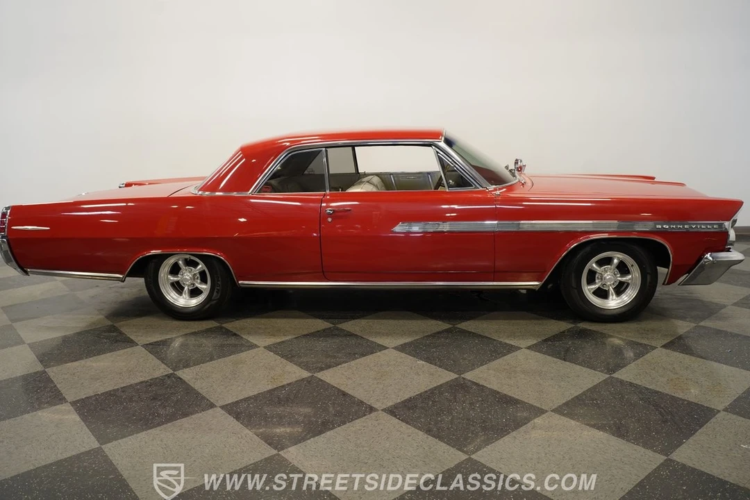 1963 Pontiac Bonneville 2nd Gen - Image 12 of 31