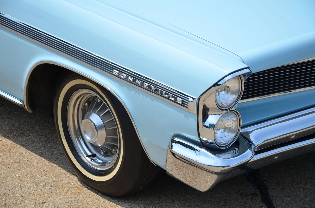 1963 Pontiac Bonneville 2nd Gen - Image 12 of 31
