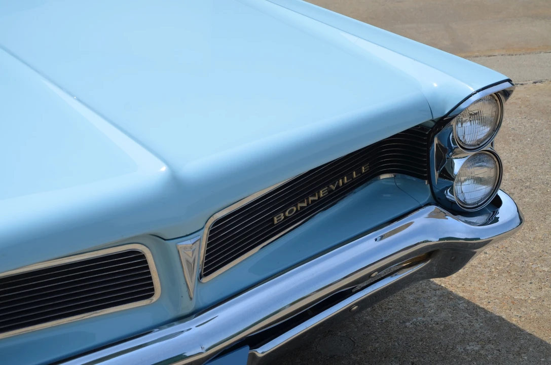 1963 Pontiac Bonneville 2nd Gen - Image 13 of 31