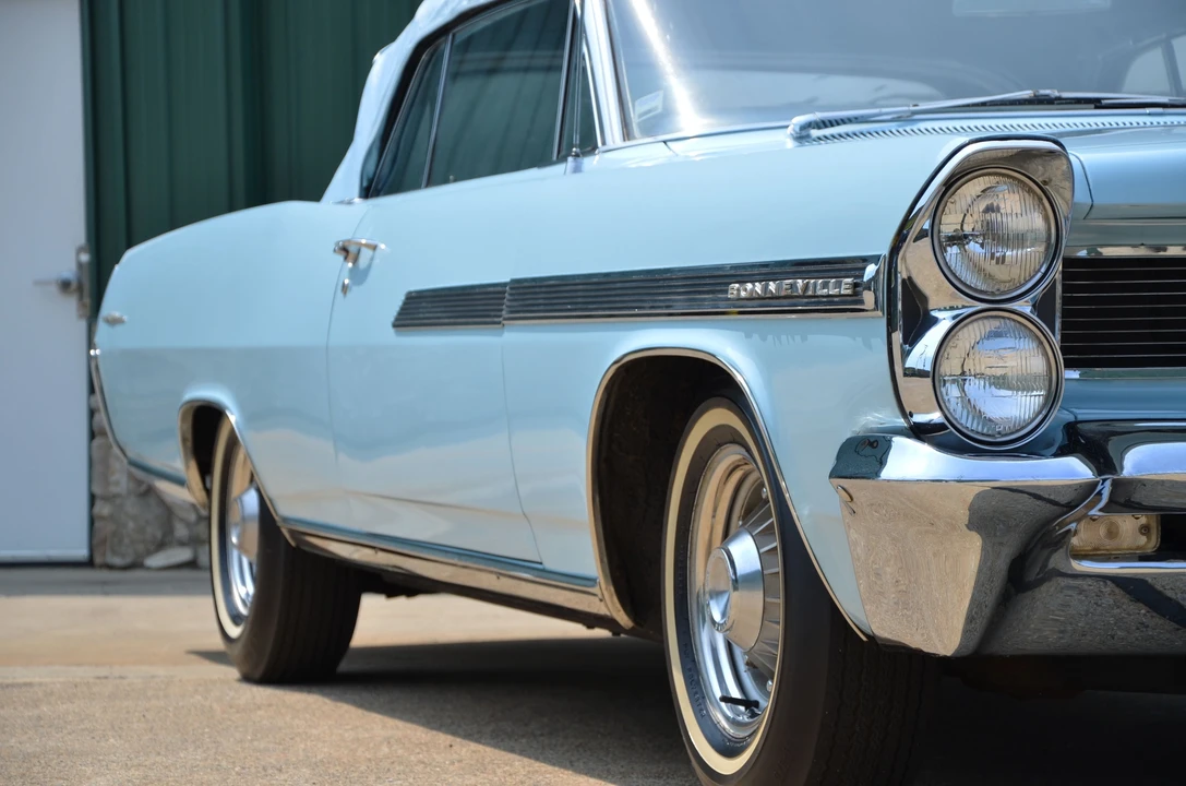 1963 Pontiac Bonneville 2nd Gen - Image 10 of 31