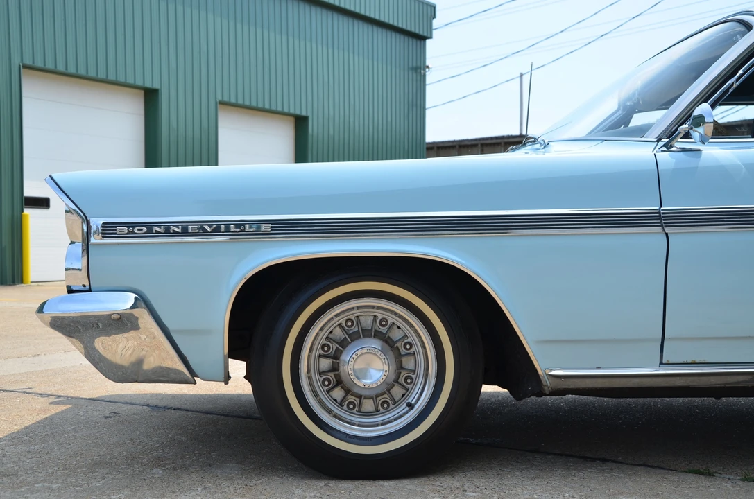 1963 Pontiac Bonneville 2nd Gen - Image 14 of 31