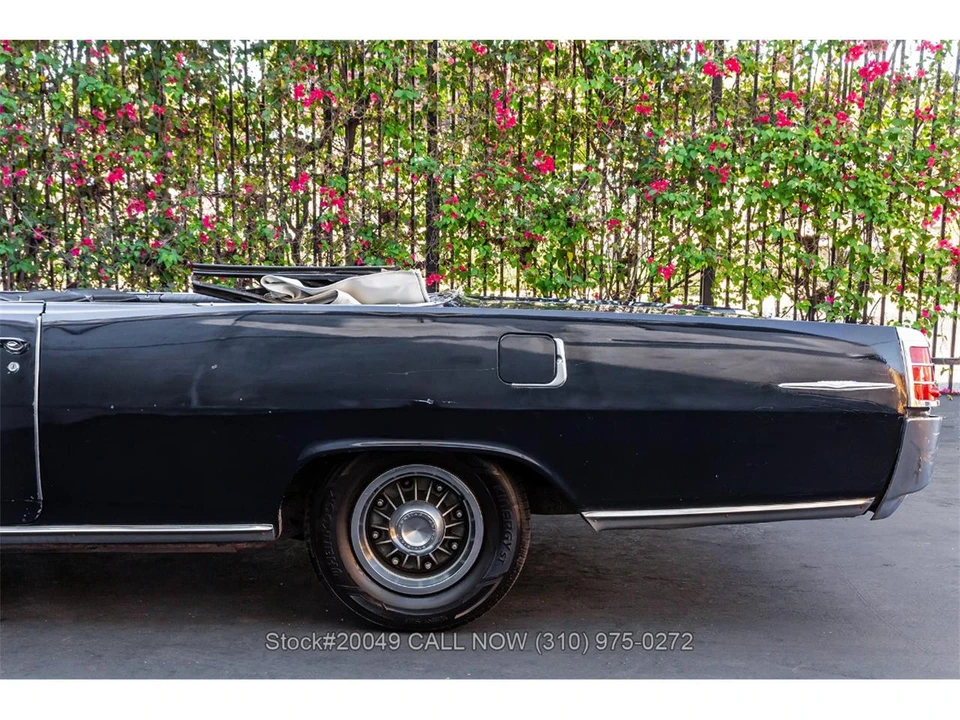 1963 Pontiac Bonneville 2nd Gen - Image 18 of 31