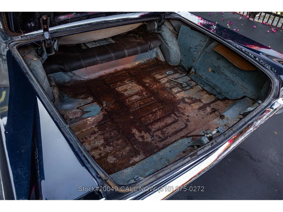 1963 Pontiac Bonneville 2nd Gen - Image 29 of 31
