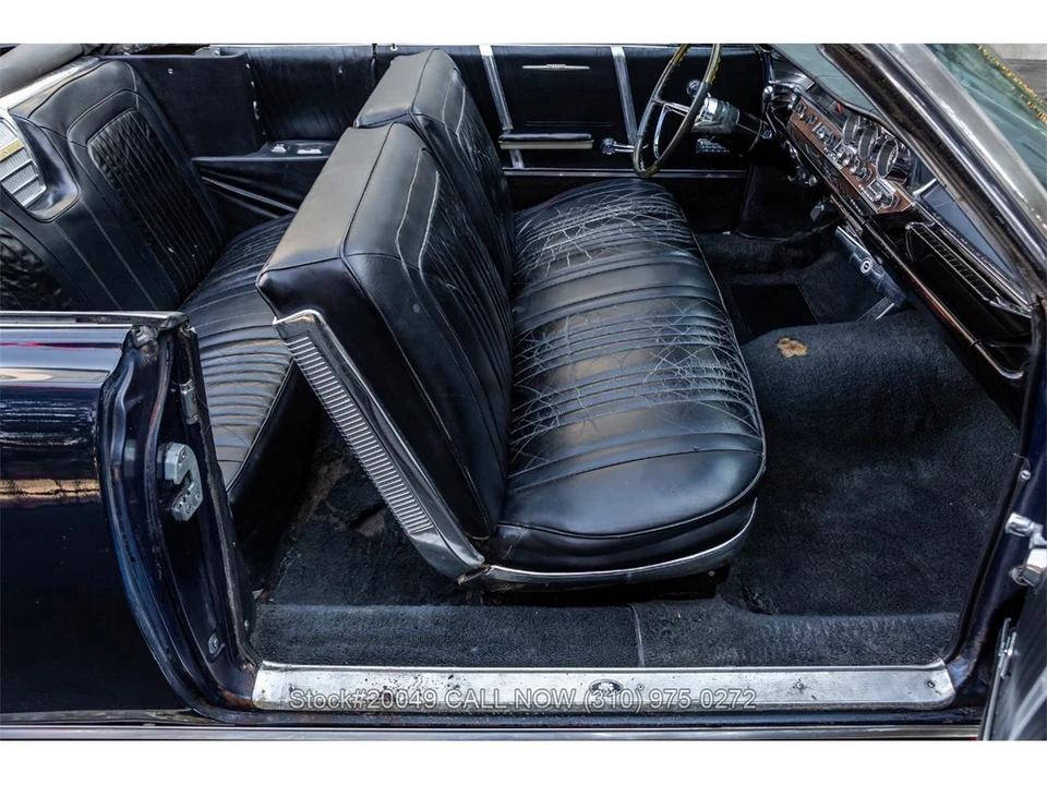 1963 Pontiac Bonneville 2nd Gen - Image 25 of 31