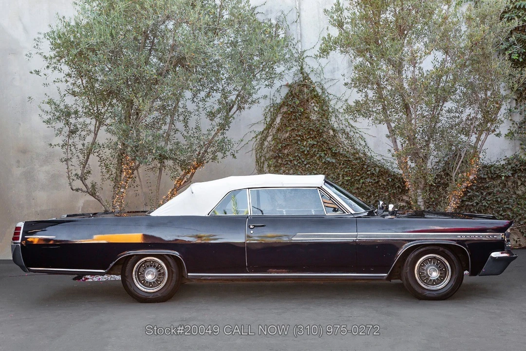 1963 Pontiac Bonneville 2nd Gen - Image 11 of 31