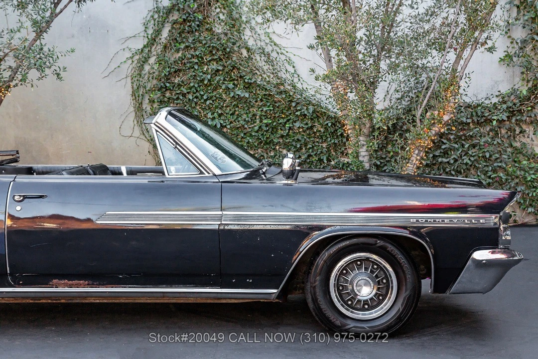 1963 Pontiac Bonneville 2nd Gen - Image 17 of 31