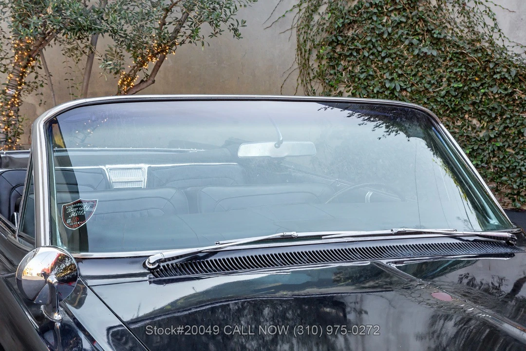 1963 Pontiac Bonneville 2nd Gen - Image 16 of 31