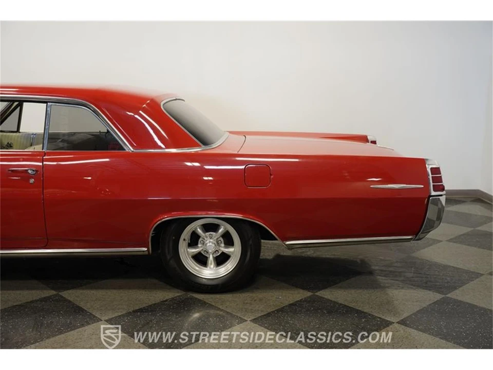 1963 Pontiac Bonneville 2nd Gen - Image 25 of 31