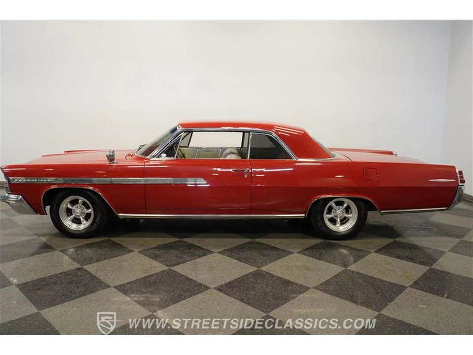 1963 Pontiac Bonneville 2nd Gen - Image 2 of 31