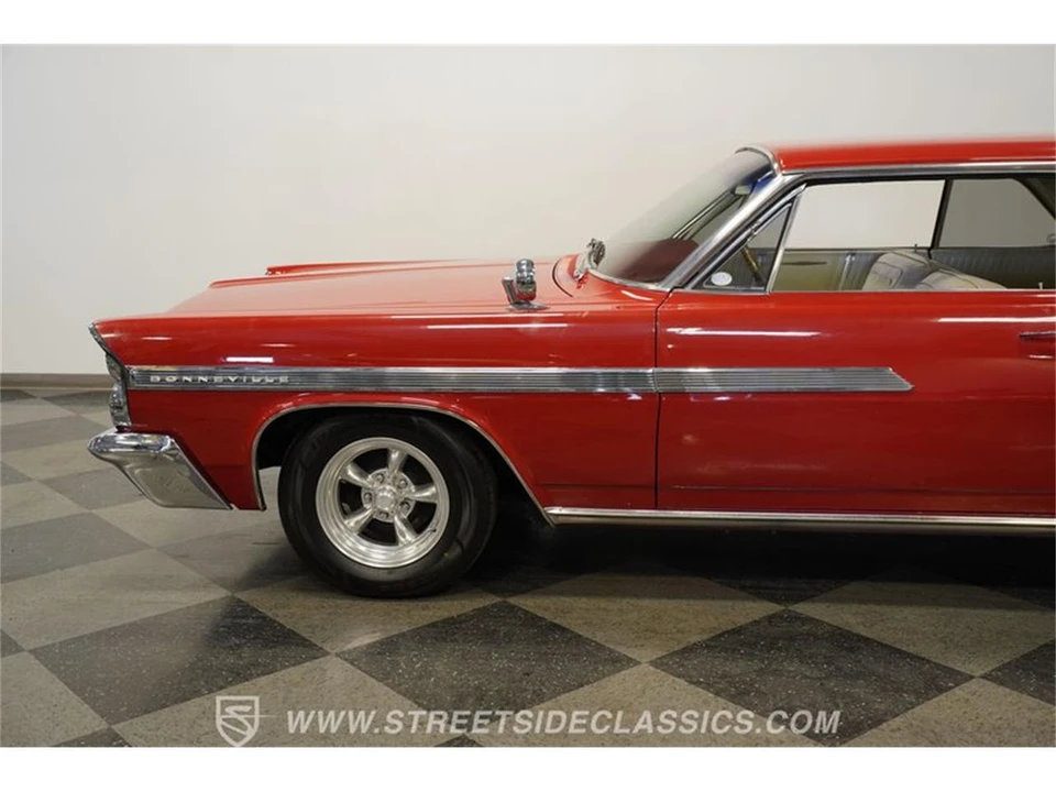 1963 Pontiac Bonneville 2nd Gen - Image 24 of 31
