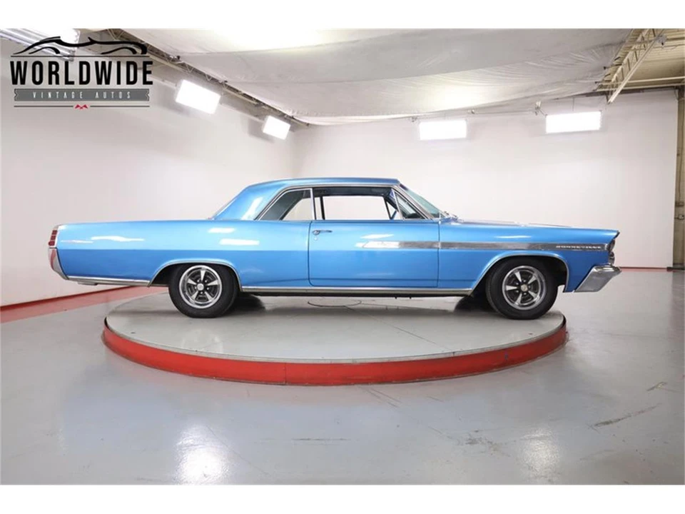1963 Pontiac Bonneville 2nd Gen - Image 4 of 31