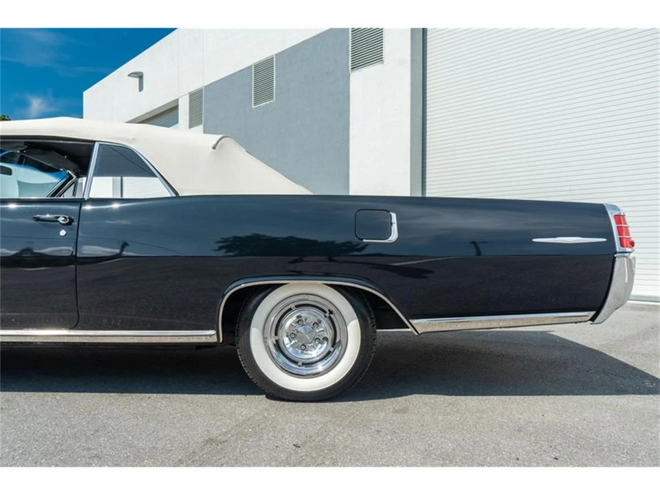 1963 Pontiac Bonneville 2nd Gen - Image 31 of 31