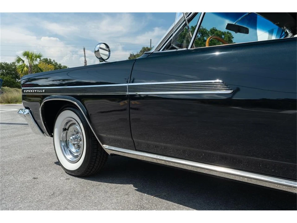1963 Pontiac Bonneville 2nd Gen - Image 30 of 31