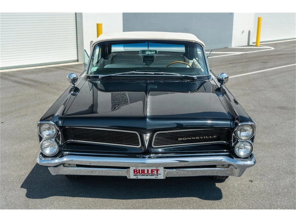 1963 Pontiac Bonneville 2nd Gen - Image 5 of 31