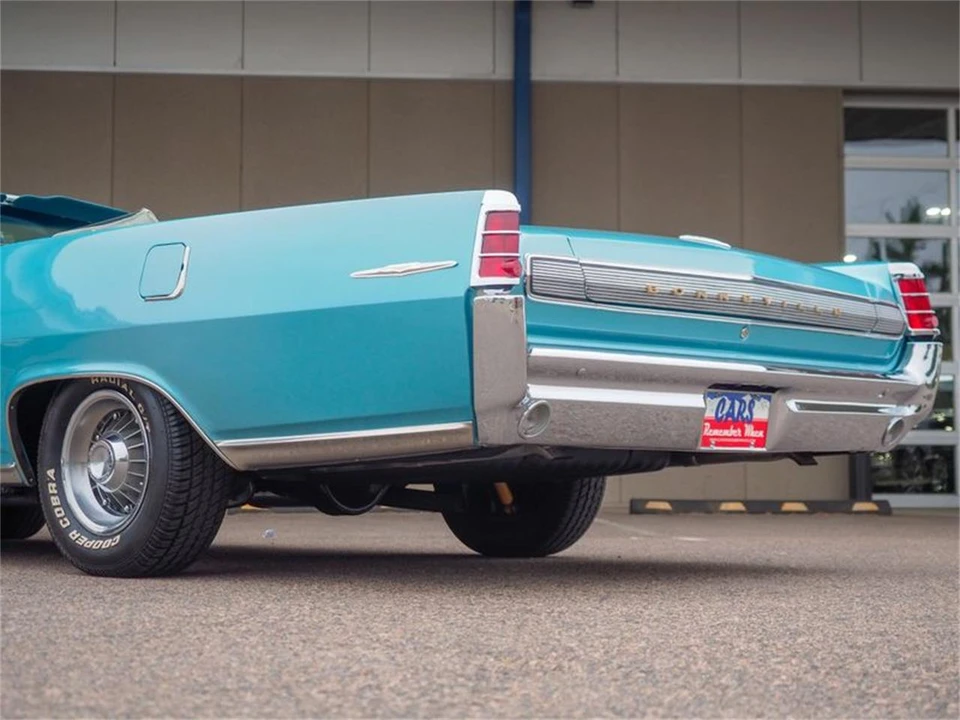 1963 Pontiac Bonneville 2nd Gen - Image 5 of 31