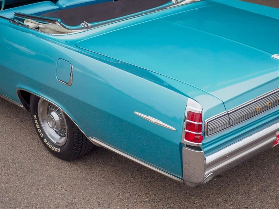 1963 Pontiac Bonneville 2nd Gen - Image 16 of 31
