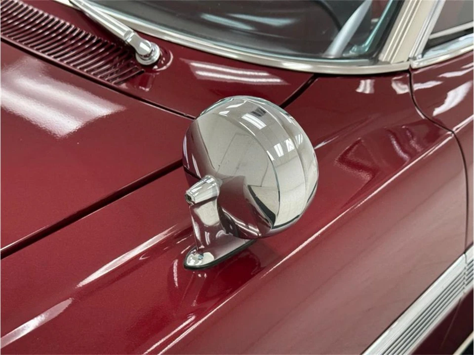 1963 Pontiac Bonneville 2nd Gen - Image 15 of 31