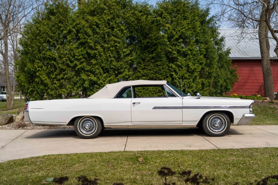 1963 Pontiac Bonneville 2nd Gen - Image 7 of 25