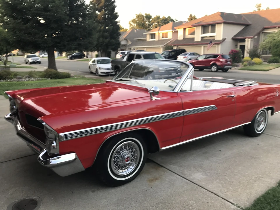 1963 Pontiac Bonneville 2nd Gen - Image 2 of 31