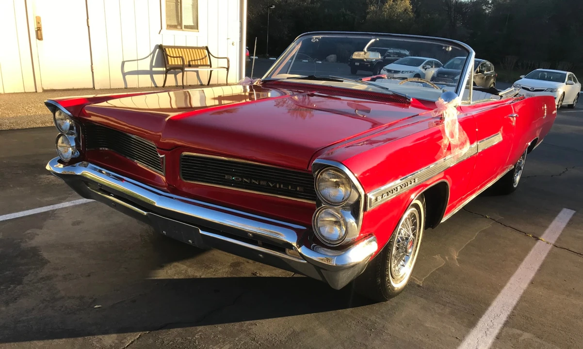 1963 Pontiac Bonneville 2nd Gen - Image 11 of 31