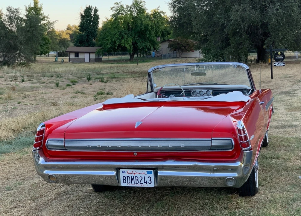 1963 Pontiac Bonneville 2nd Gen - Image 28 of 31