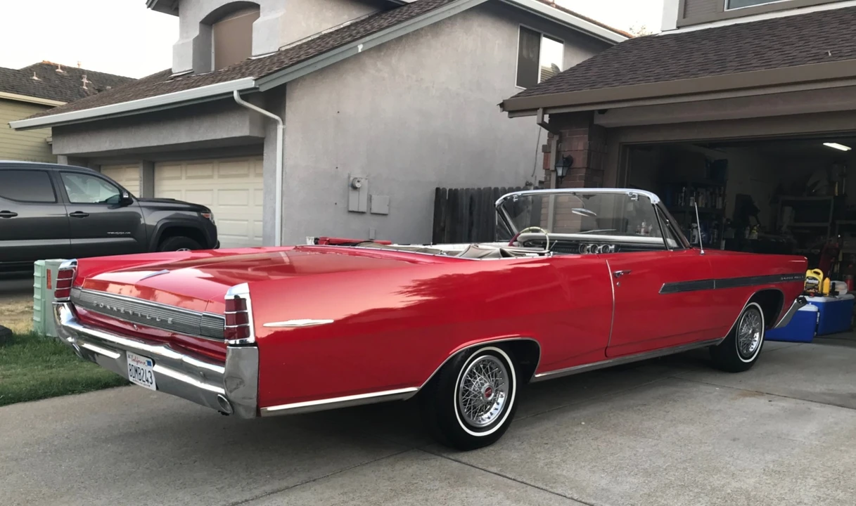 1963 Pontiac Bonneville 2nd Gen - Image 27 of 31