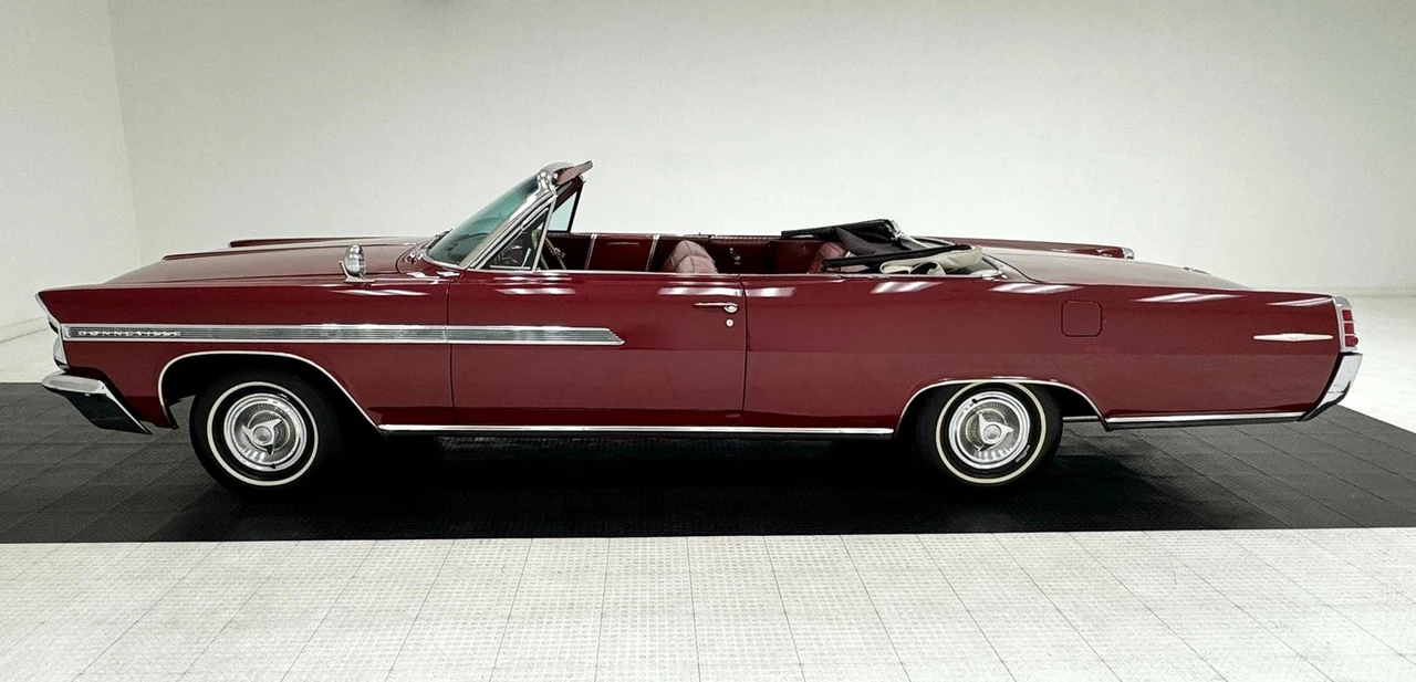 1963 Pontiac Bonneville 2nd Gen - Image 4 of 31