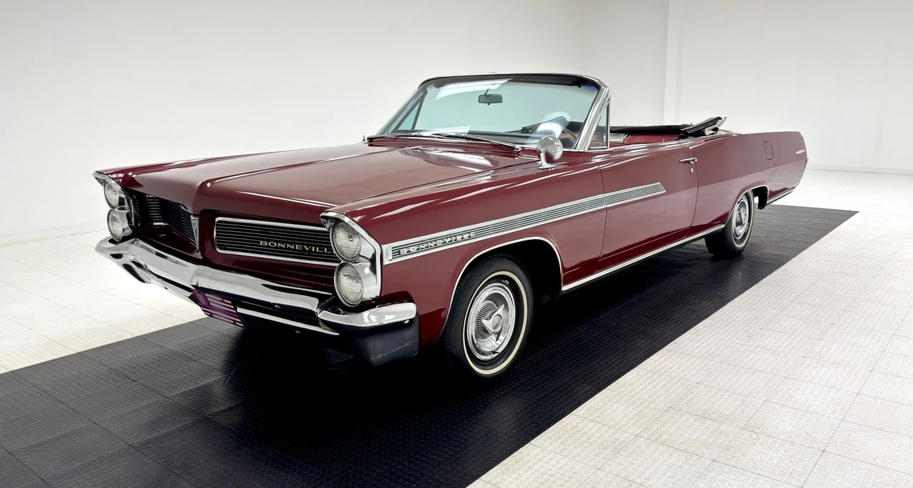 1963 Pontiac Bonneville 2nd Gen - Image 2 of 31