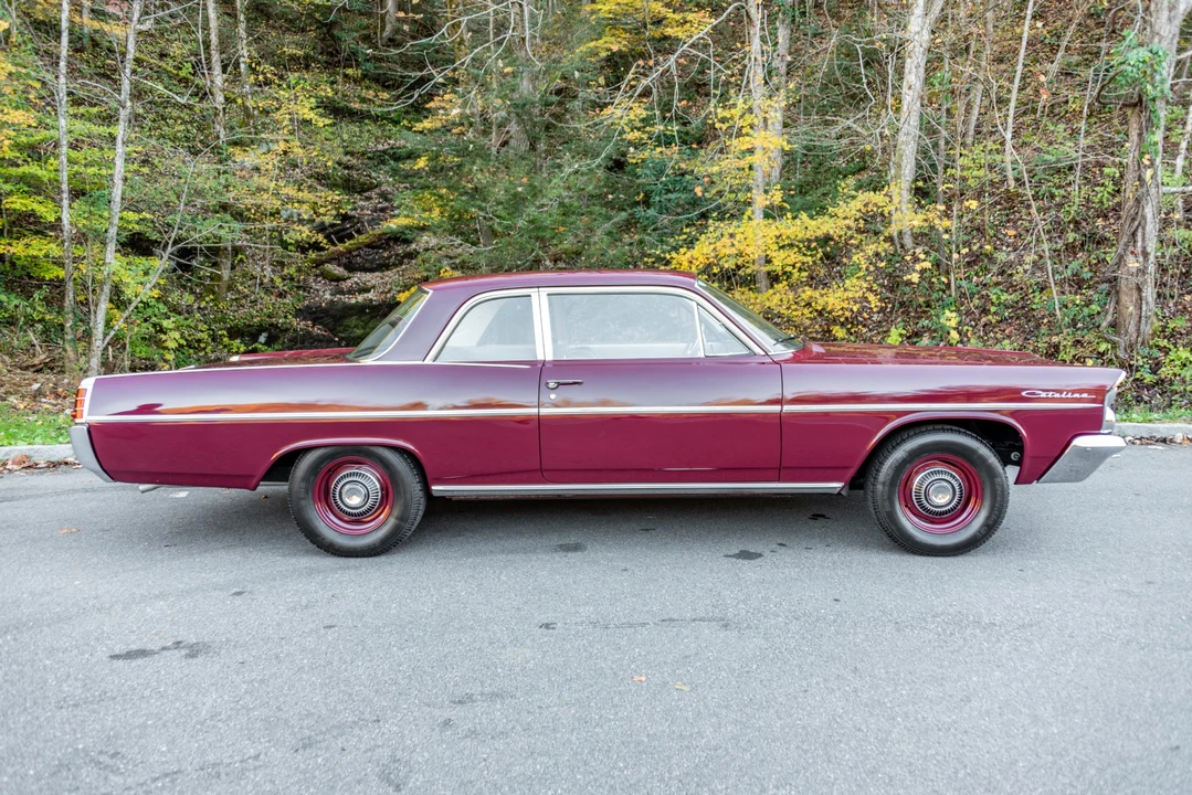 1963 Pontiac Catalina 3rd Gen - Image 6 of 31