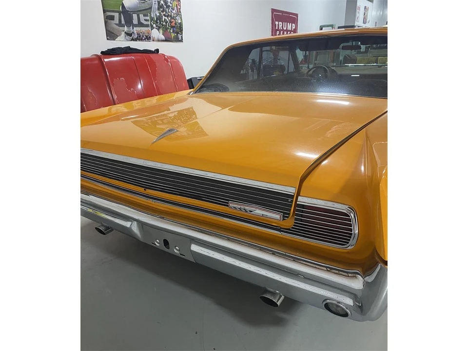 1963 Pontiac Grand Prix 1st Gen - Image 5 of 9