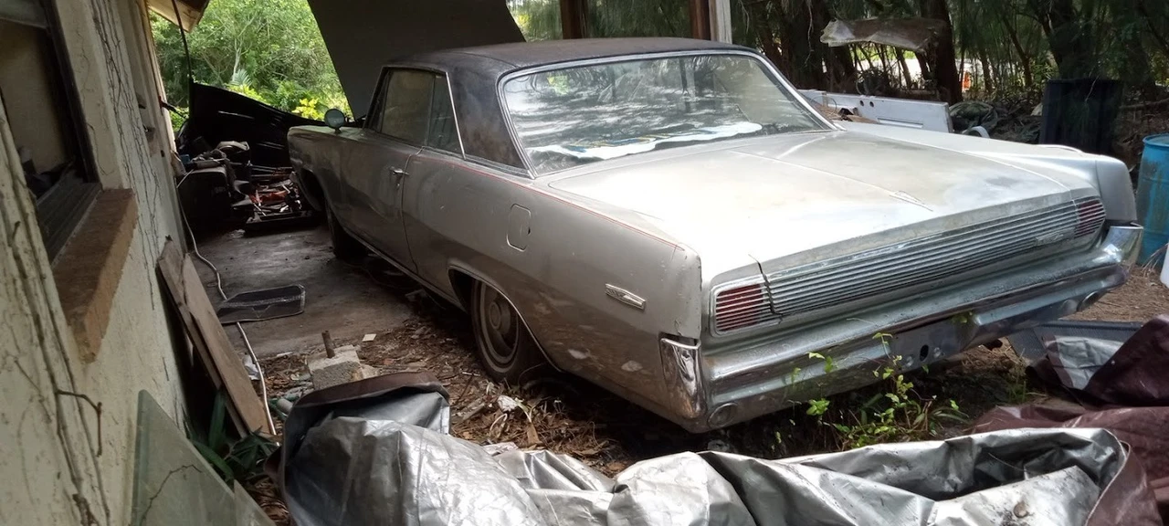 1963 Pontiac Grand Prix 1st Gen - Image 5 of 31