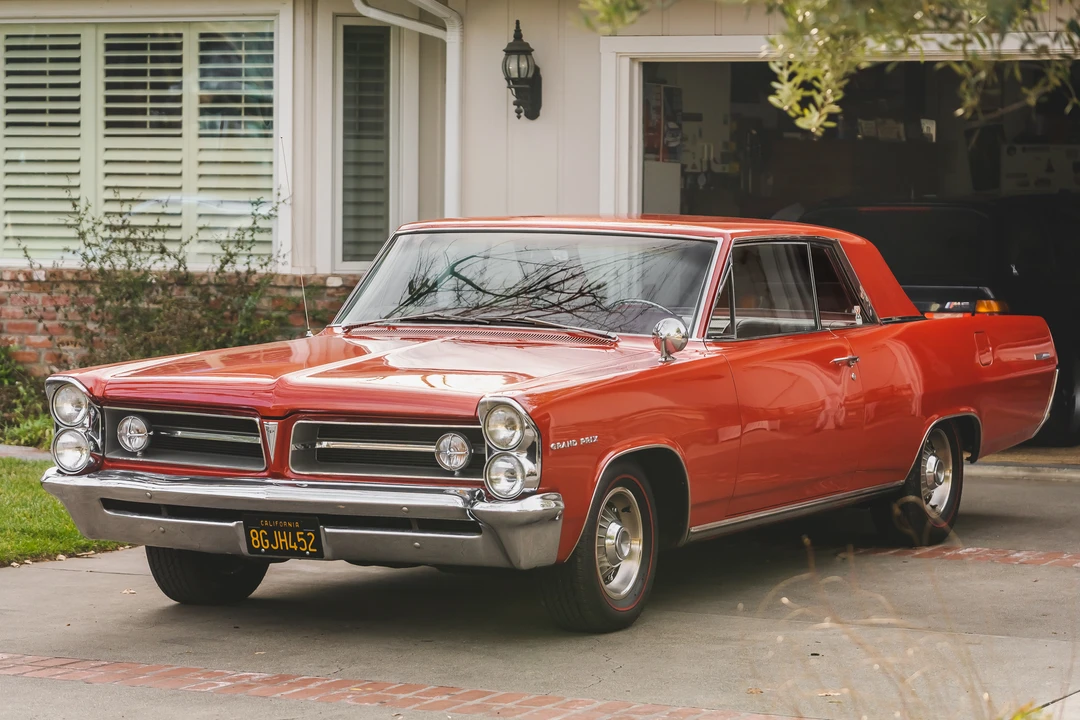 1963 Pontiac Grand Prix 1st Gen - Image 4 of 31